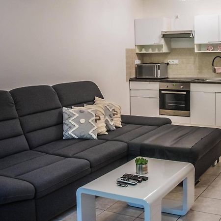 Apartman Garden Appartement Cserkeszőlő Buitenkant foto