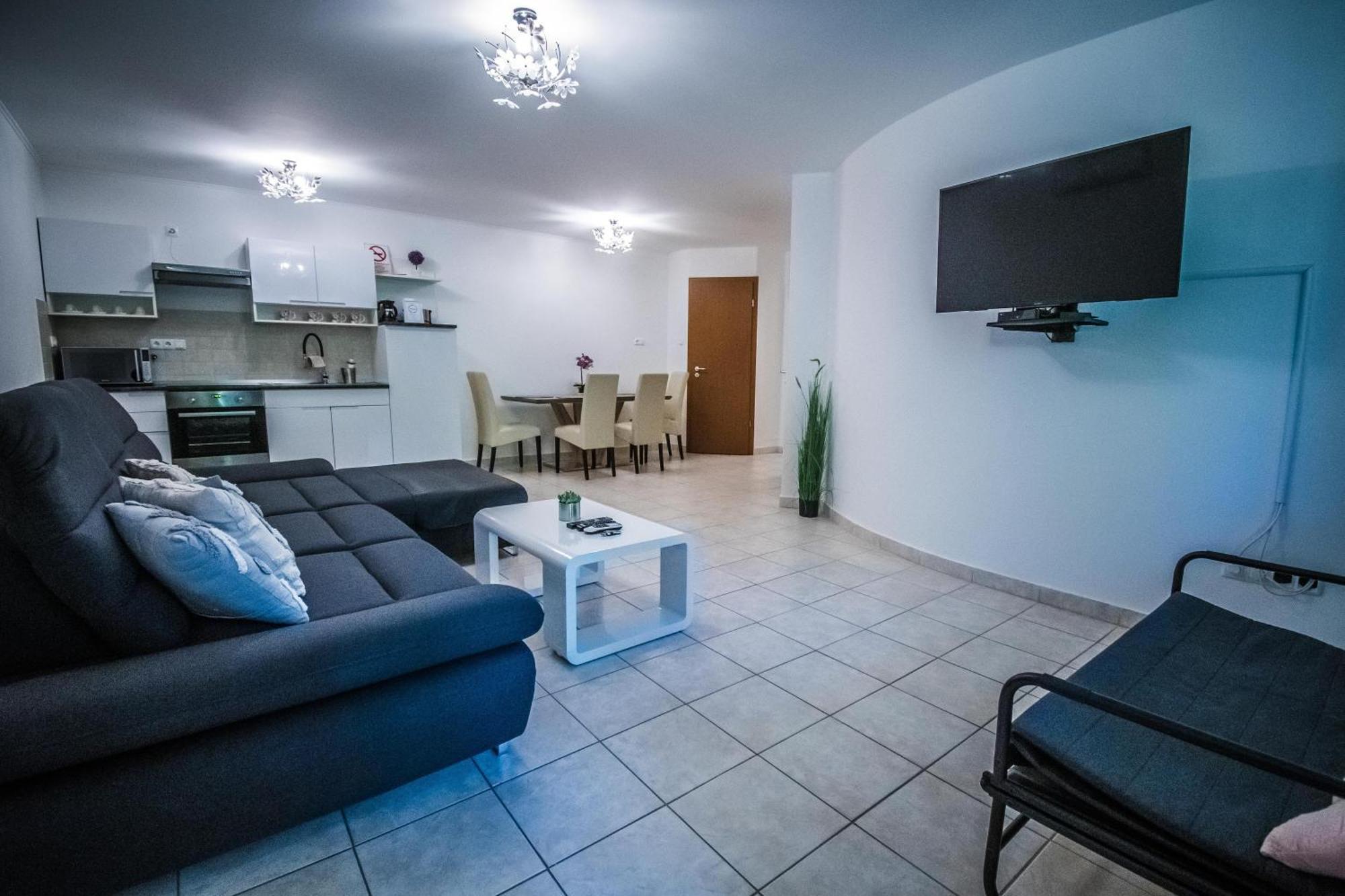 Apartman Garden Appartement Cserkeszőlő Buitenkant foto