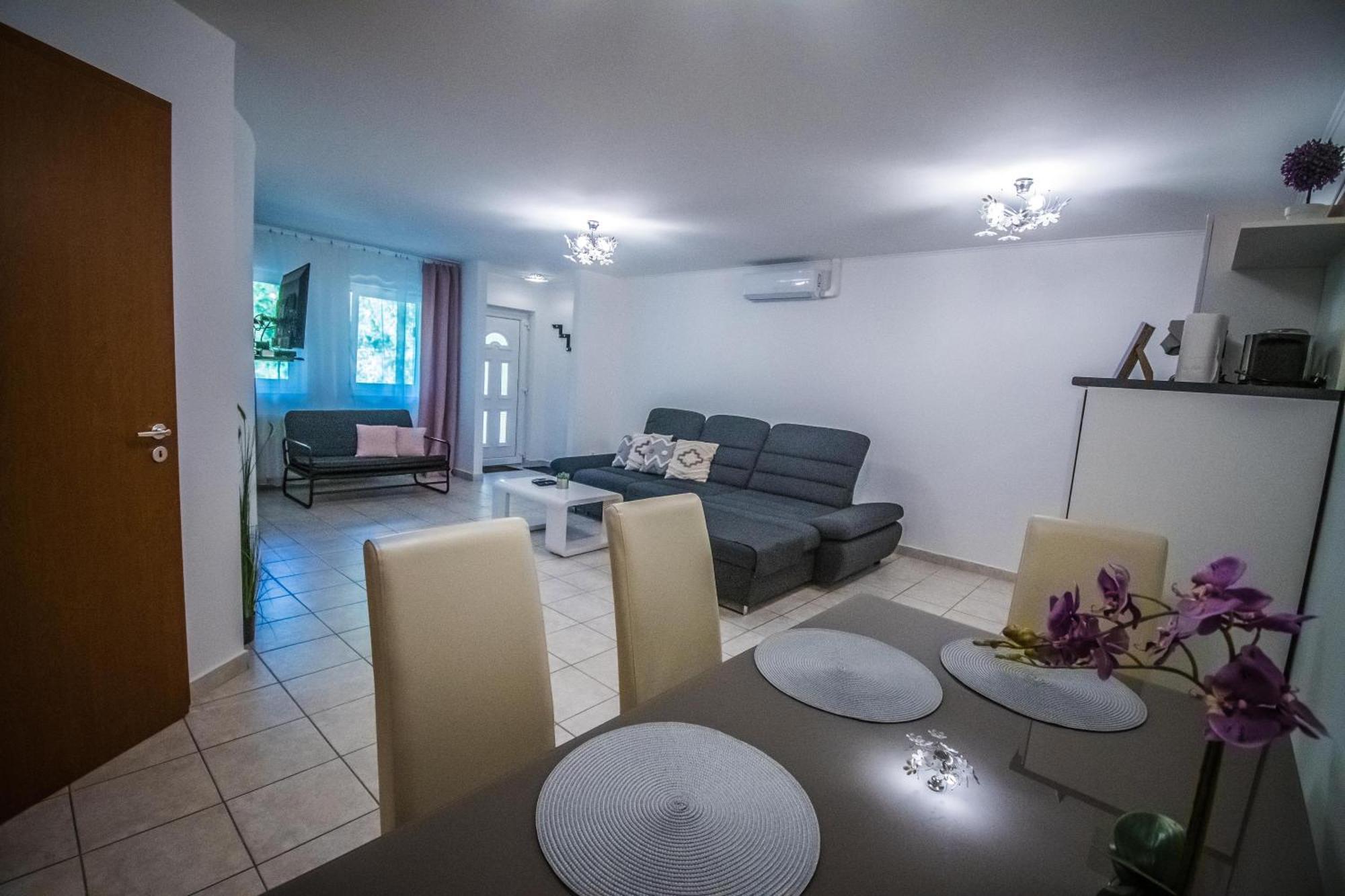 Apartman Garden Appartement Cserkeszőlő Buitenkant foto