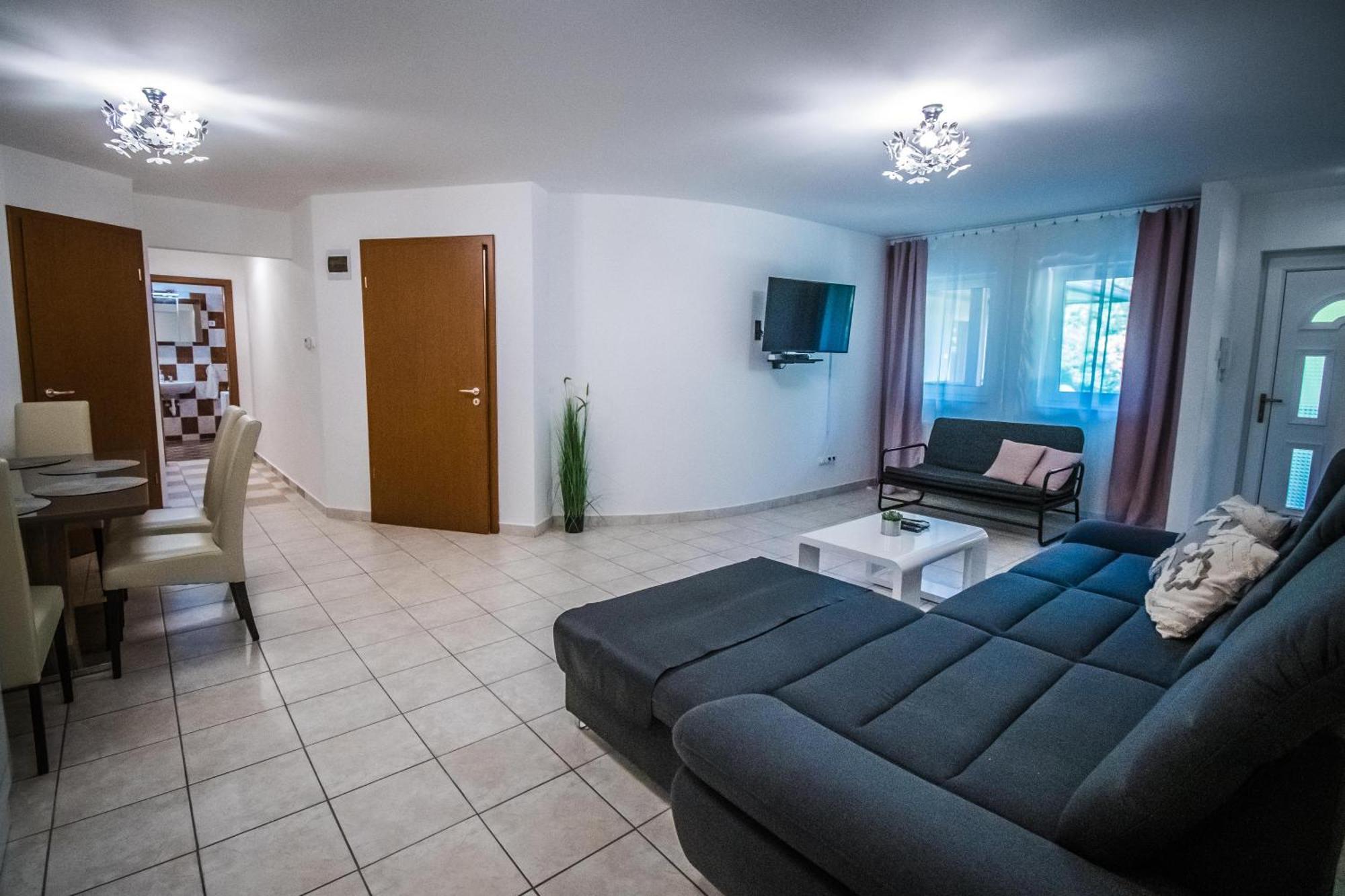 Apartman Garden Appartement Cserkeszőlő Buitenkant foto