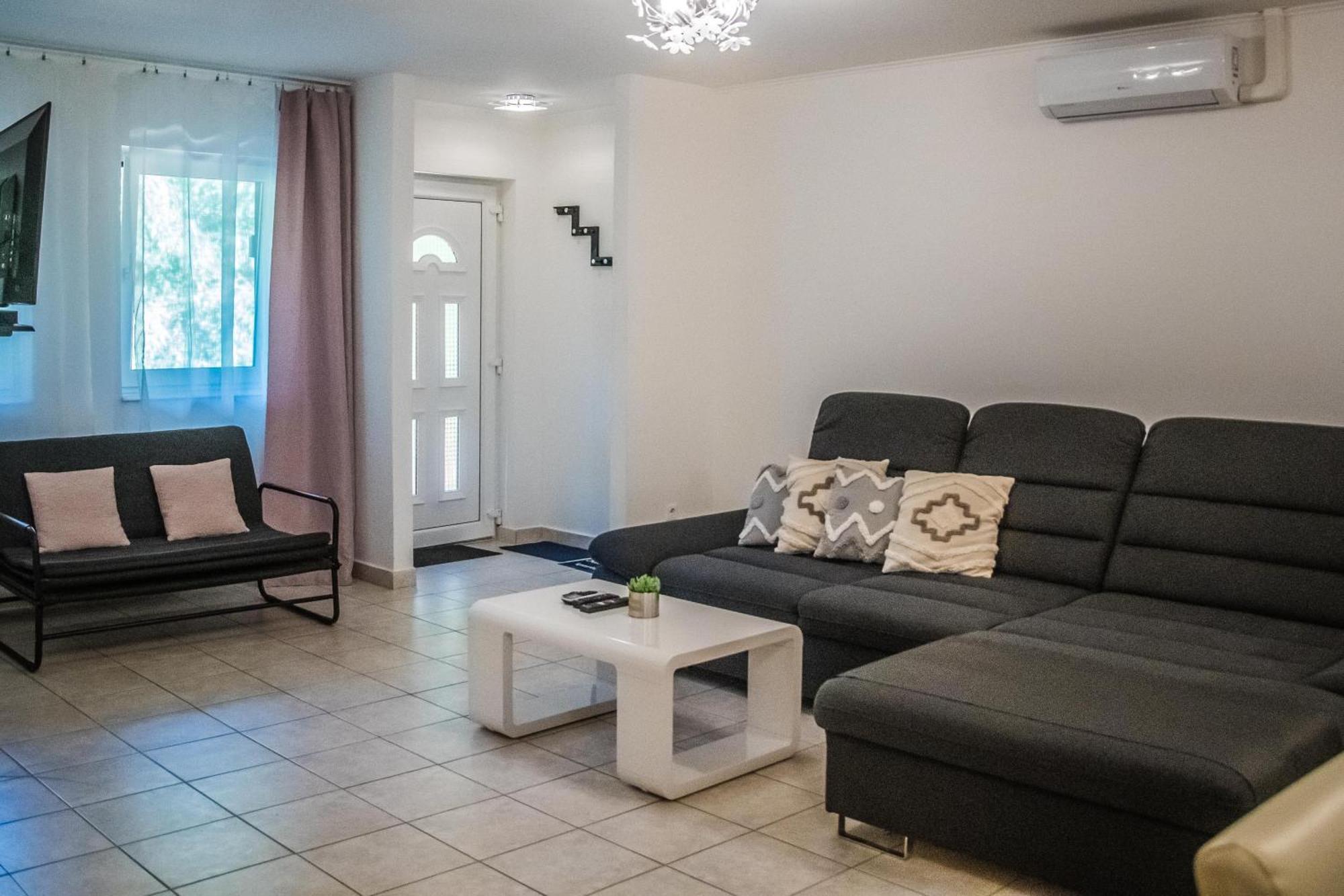 Apartman Garden Appartement Cserkeszőlő Buitenkant foto