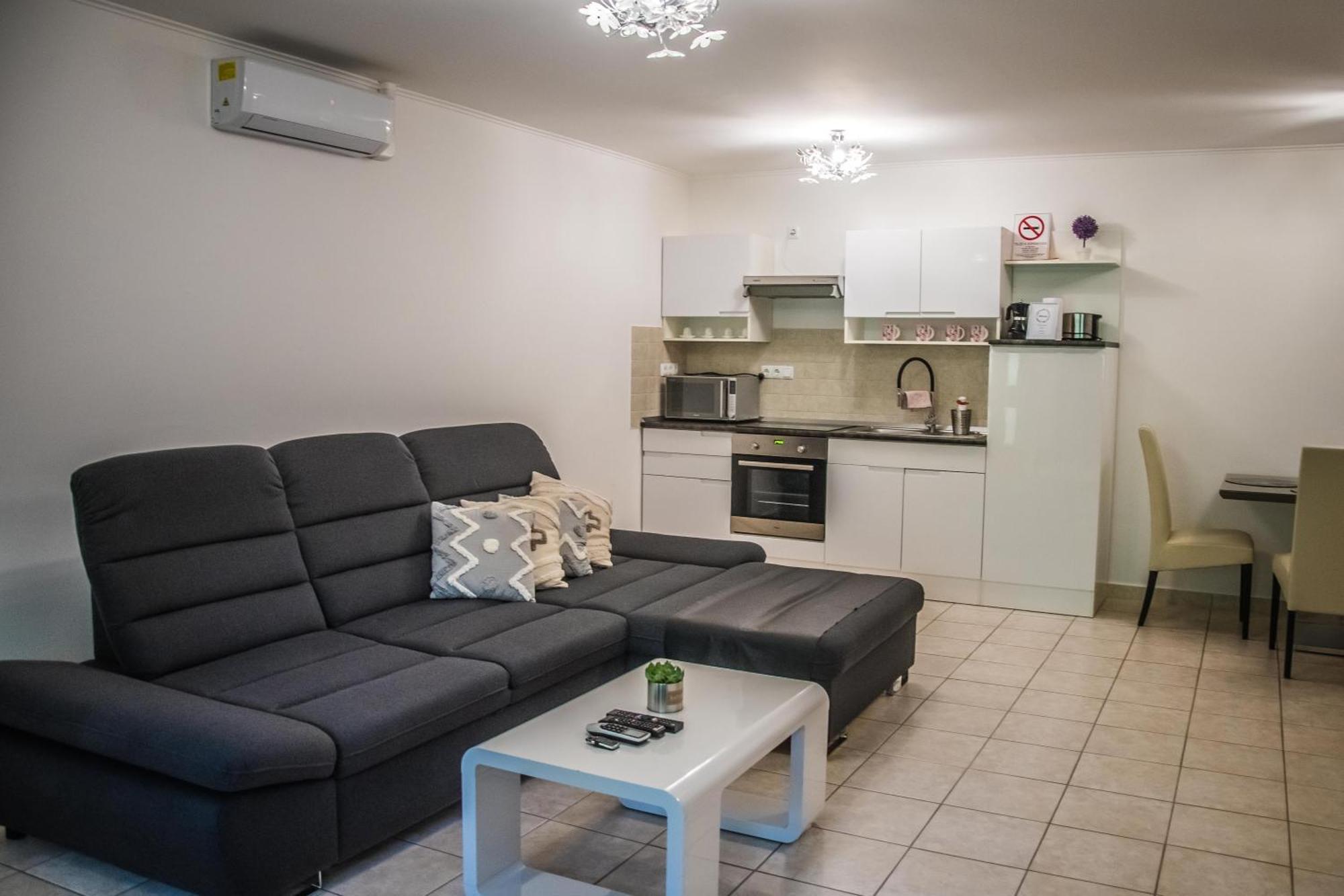 Apartman Garden Appartement Cserkeszőlő Buitenkant foto